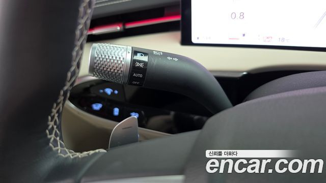 Genesis GV70 2.5T Gasoline AWD 2025 — фото 29