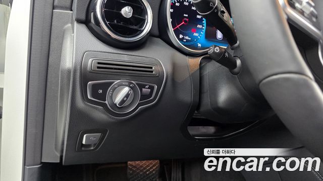 Mercedes-Benz GLC-Class (X253) GLC220 d 4MATIC 2020 — фото 20