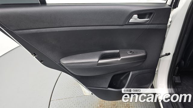 Kia Sportage (IV) Diesel 2WD Prestige 2018 — фото 25