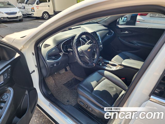 Chevrolet Malibu 2.0 Turbo LTZ Premium 2017 — фото 8