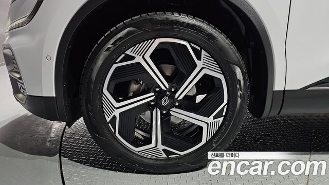 Renault Korea QM6 2.0 LPe RE 2WD 2025 — фото 5