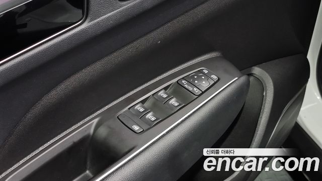 Renault Korea QM6 2.0 LPe RE 2WD 2025 — фото 16