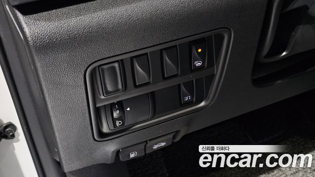 Renault Korea QM6 2.0 LPe RE 2WD 2025 — фото 17