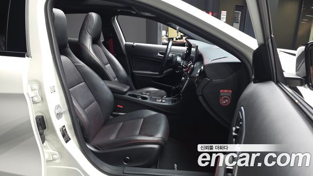 Mercedes-Benz GLA-Class (X156) GLA45 AMG 4MATIC 2015 — фото 11