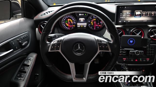 Mercedes-Benz GLA-Class (X156) GLA45 AMG 4MATIC 2015 — фото 13