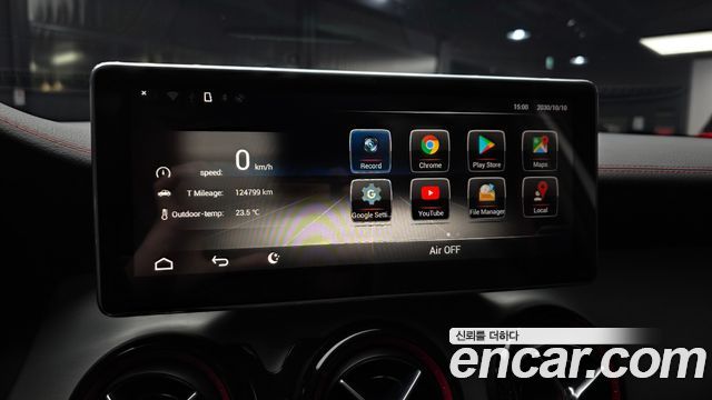 Mercedes-Benz GLA-Class (X156) GLA45 AMG 4MATIC 2015 — фото 14