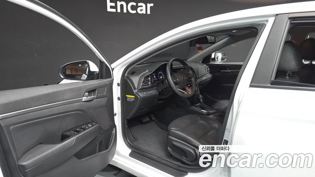 Hyundai Avante (AD) 1.6 Smart 2019 — фото 10