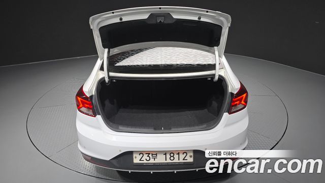 Hyundai Avante (AD) 1.6 Smart 2019 — фото 20