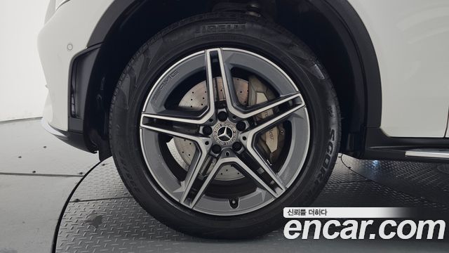 Mercedes-Benz GLC-Class (X253) GLC300e 4MATIC Coupe 2021 — фото 5