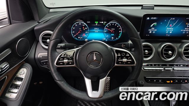 Mercedes-Benz GLC-Class (X253) GLC300e 4MATIC Coupe 2021 — фото 17