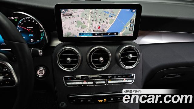 Mercedes-Benz GLC-Class (X253) GLC300e 4MATIC Coupe 2021 — фото 18
