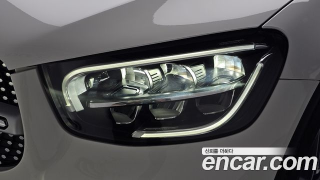 Mercedes-Benz GLC-Class (X253) GLC300e 4MATIC Coupe 2021 — фото 28
