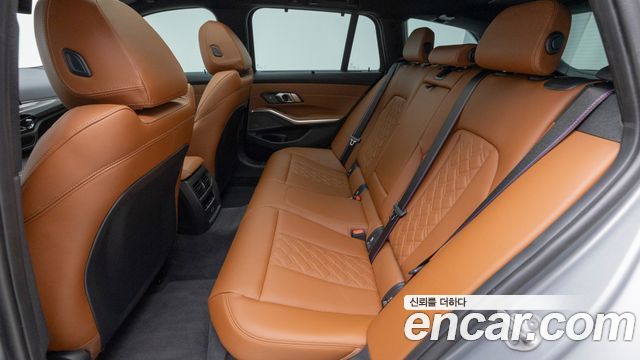 BMW 3 Series (G20) M340i xDrive Touring Pro Special Edition 2025 — фото 15