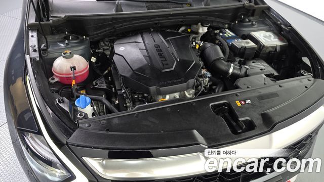 Kia Sportage (V) Diesel 2.0 2WD Nobleless 2022 — фото 6