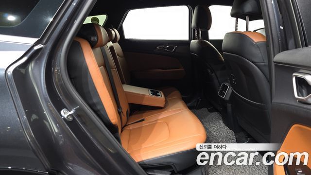 Kia Sportage (V) Diesel 2.0 2WD Nobleless 2022 — фото 11