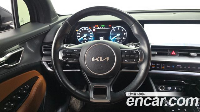 Kia Sportage (V) Diesel 2.0 2WD Nobleless 2022 — фото 13