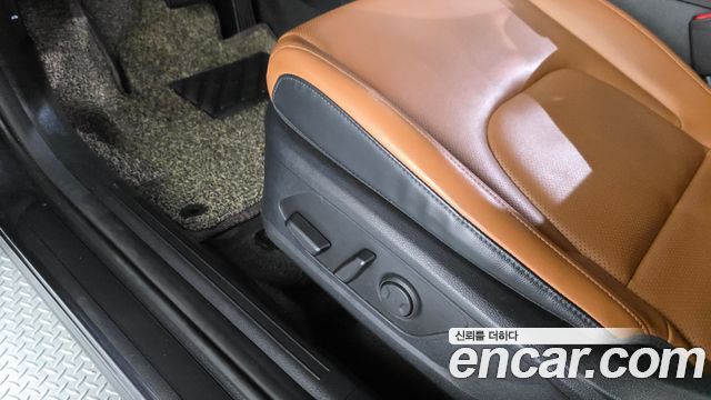 Kia Sportage (V) Diesel 2.0 2WD Nobleless 2022 — фото 31