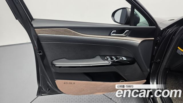Kia K5 Hybrid (III) Noblesse 2020 — фото 24