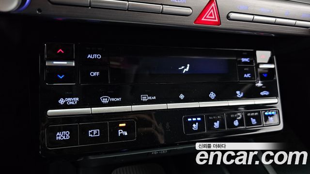 Hyundai Grandeur Hybrid (GN7) Premium 2023 — фото 16