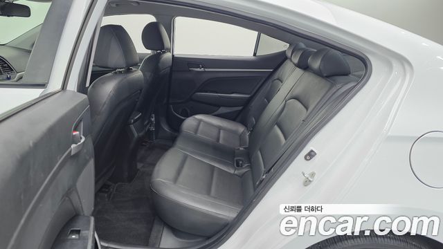 Hyundai Avante (AD) 1.6 LPI Style (Rental Car) 2018 — фото 11
