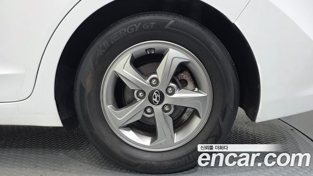 Hyundai Avante (AD) 1.6 LPI Style (Rental Car) 2018 — фото 21