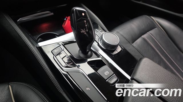 BMW 5 Series (G30) 520i Luxury 2018 — фото 9