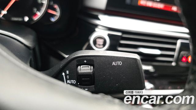 BMW 5 Series (G30) 520i Luxury 2018 — фото 30