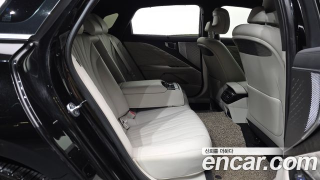 Kia K8 3.5 Gasoline 4WD Platinum 2022 — фото 11