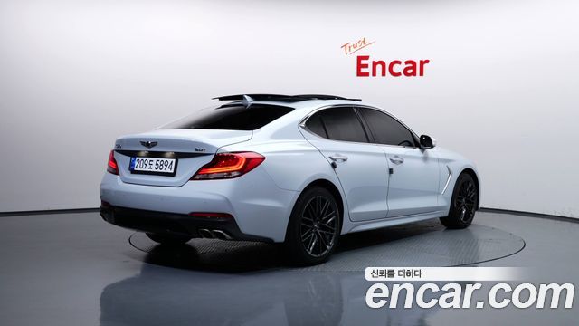 Genesis G70 2.0T Advanced 2019 — фото 2