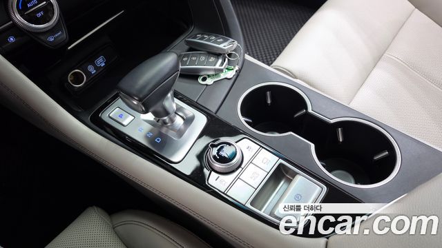 Genesis G70 2.0T Advanced 2019 — фото 9
