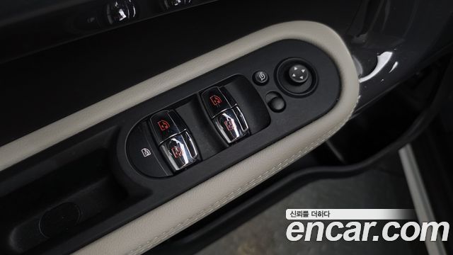 MINI Cooper S Countryman ALL4 2nd 2018 — фото 34