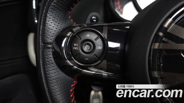 MINI Cooper S Countryman ALL4 2nd 2018 — фото 39