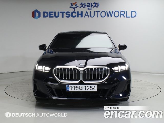 BMW 5 Series (G60) 530i xDrive M Sport 2024 — фото 3
