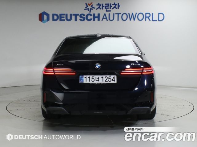 BMW 5 Series (G60) 530i xDrive M Sport 2024 — фото 4