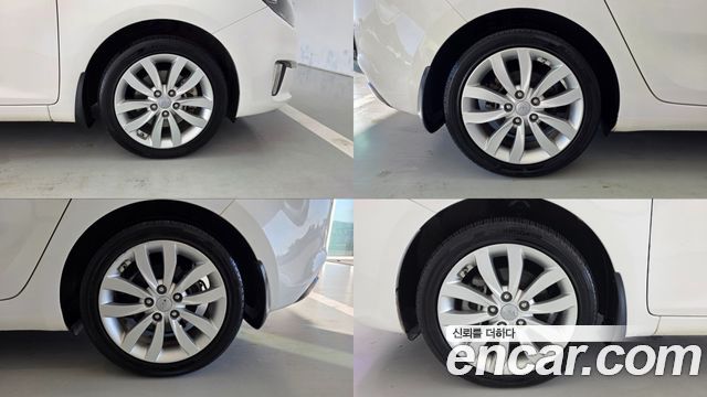 Kia Carens 1.7 VGT Prestige 2014 — фото 19