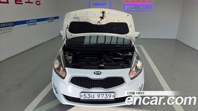 Kia Carens 1.7 VGT Prestige 2014 — фото 24