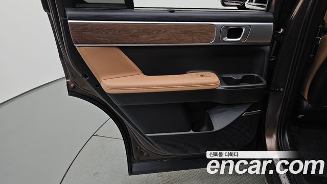 Hyundai Santa Fe (MX5) HEV 1.6 2WD Calligraphy 2024 — фото 25