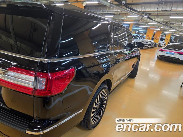 Lincoln Navigator (IV) 3.5L Black Label 2020 — фото 5