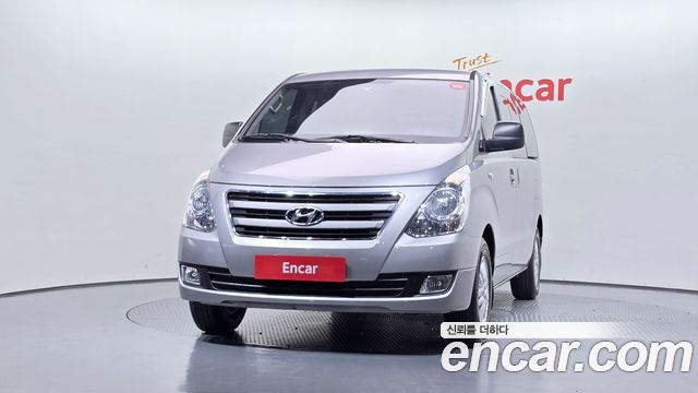 Hyundai Grand Starex 5-Seater VAN Smart 2017 — фото 3