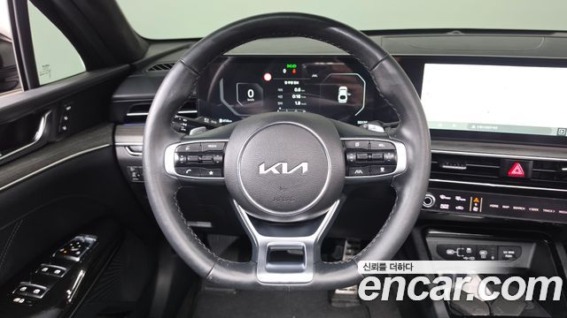 Kia K5 (III) 1.6 Turbo Signature 2024 — фото 14