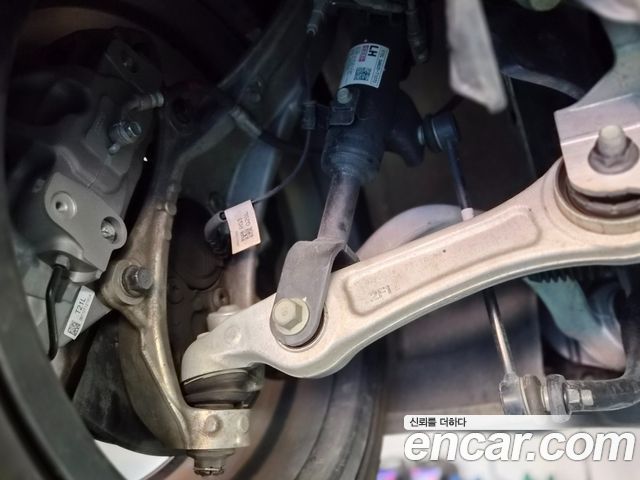 Genesis G80 (RG3) Gasoline 2.5 Turbo 2WD 2022 — фото 13