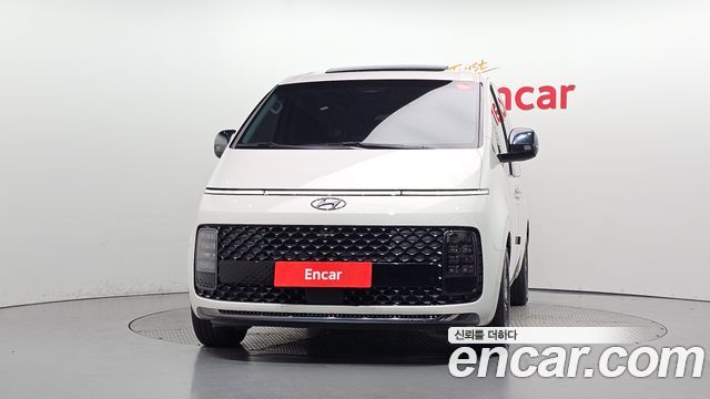Hyundai Staria L3.5 Lounge 9-Seater Inspiration 2024 — фото 3