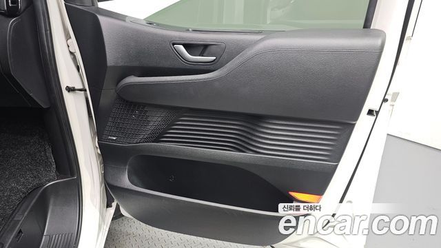 Hyundai Staria L3.5 Lounge 9-Seater Inspiration 2024 — фото 25