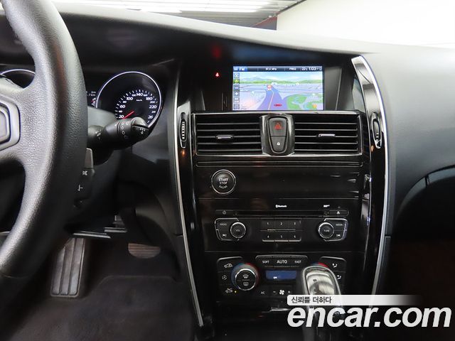 Renault Korea SM7 Nova LE 2015 — фото 10