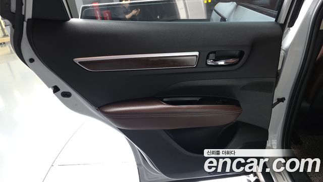 Renault Korea QM6 2.0 LPe RE Signature 2WD 2020 — фото 31