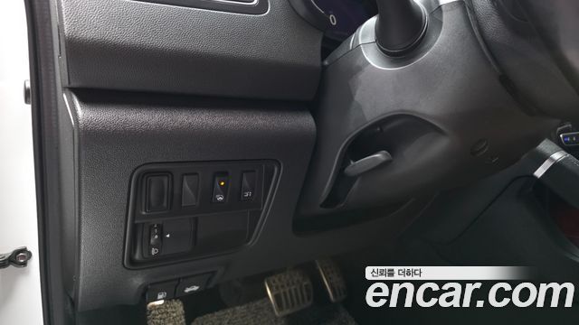 Renault Korea QM6 2.0 LPe RE Signature 2WD 2020 — фото 34