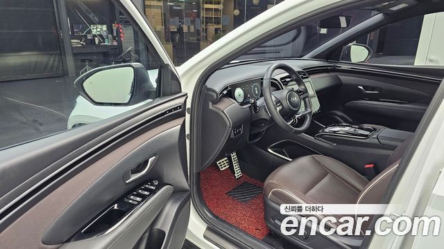 Hyundai Tucson (NX4) Gasoline 1.6 Turbo 2WD Inspiration 2021 — фото 10