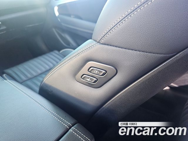 Genesis G70 2.0T AWD Elite 2019 — фото 15