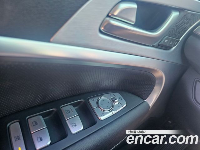 Genesis G70 2.0T AWD Elite 2019 — фото 18