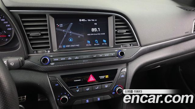 Hyundai Avante (AD) 1.6 Turbo Sport 2018 — фото 14